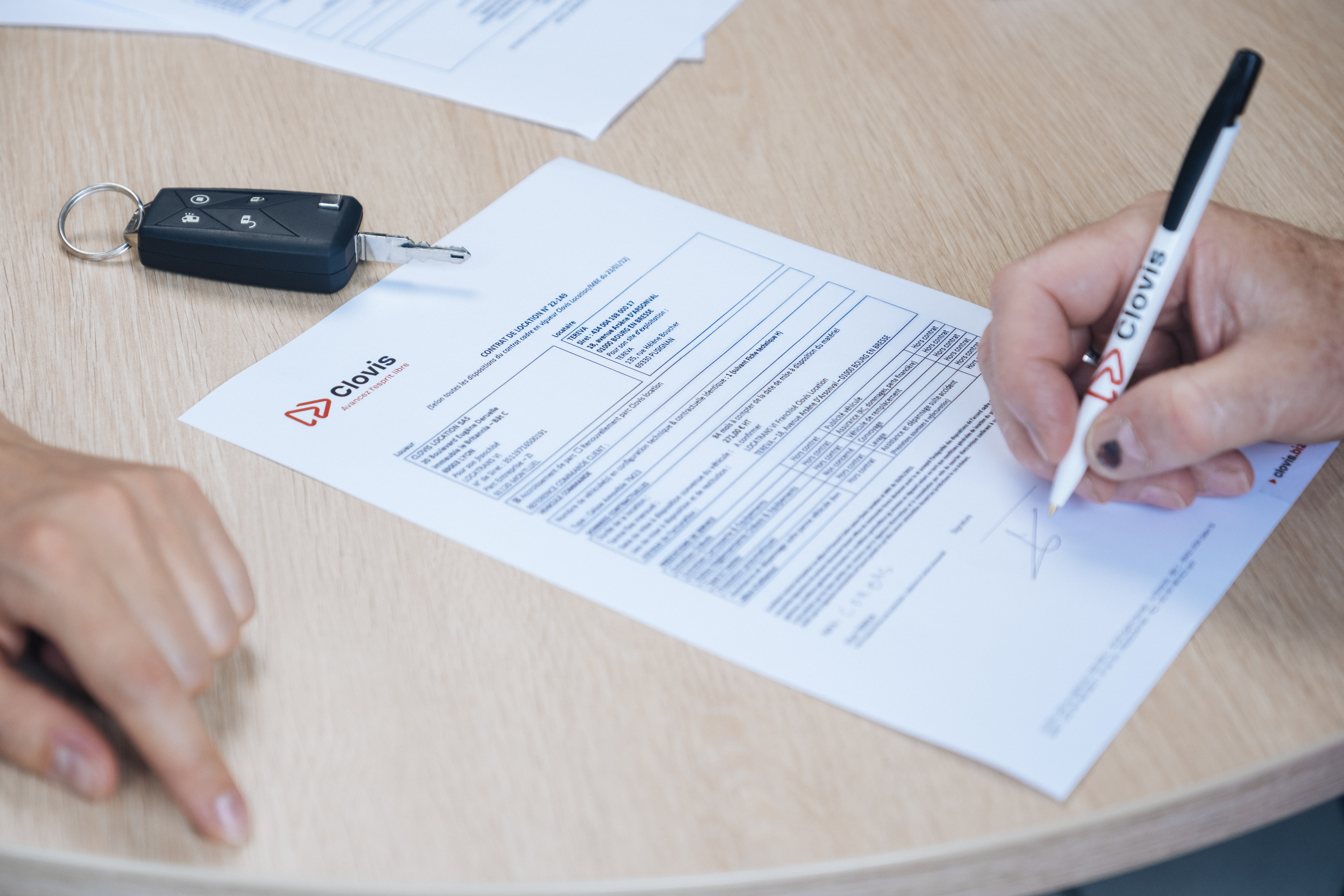 Choisissez Clovis comme gestionnaire de votre parc de poids lourds & utilitaires